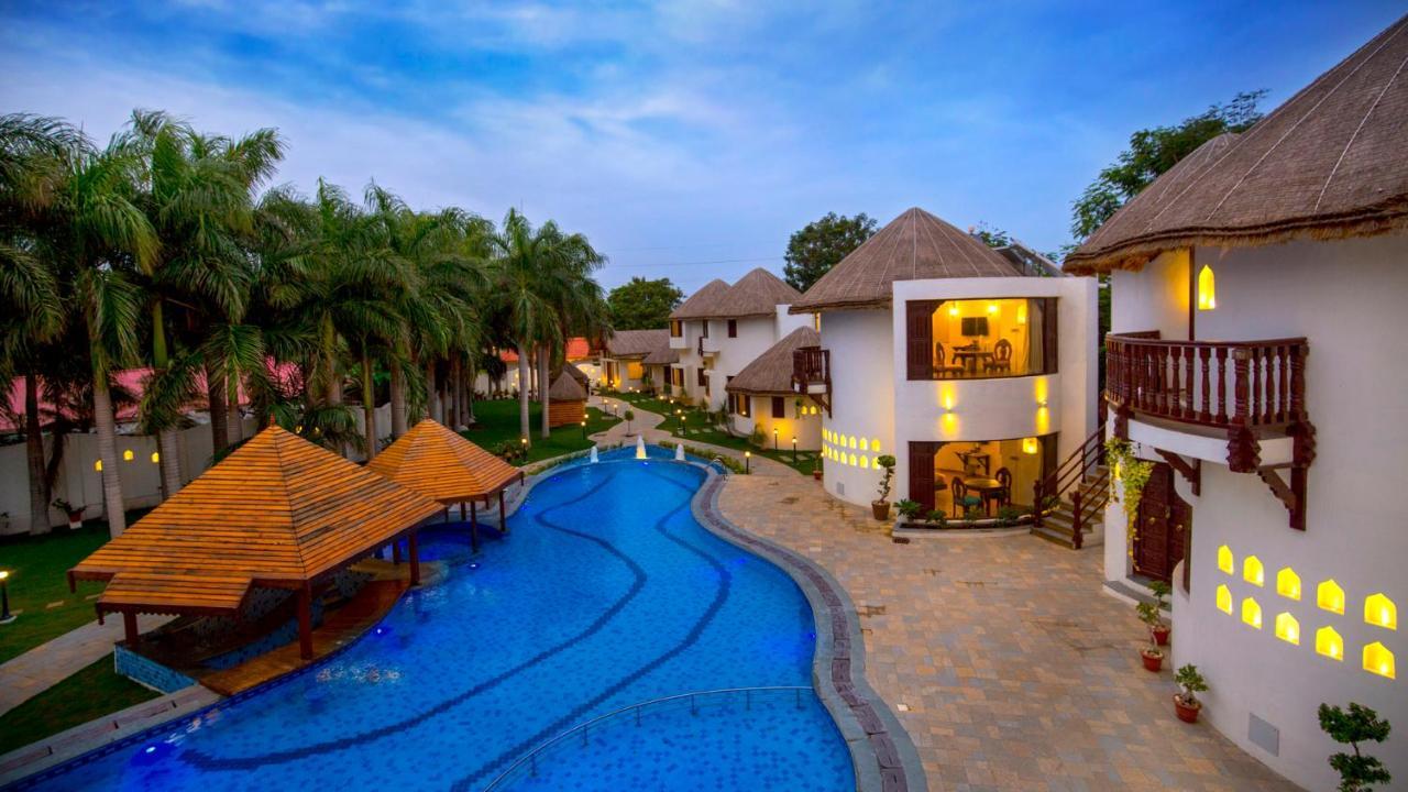 Nirali Resorts Rajkot Luaran gambar