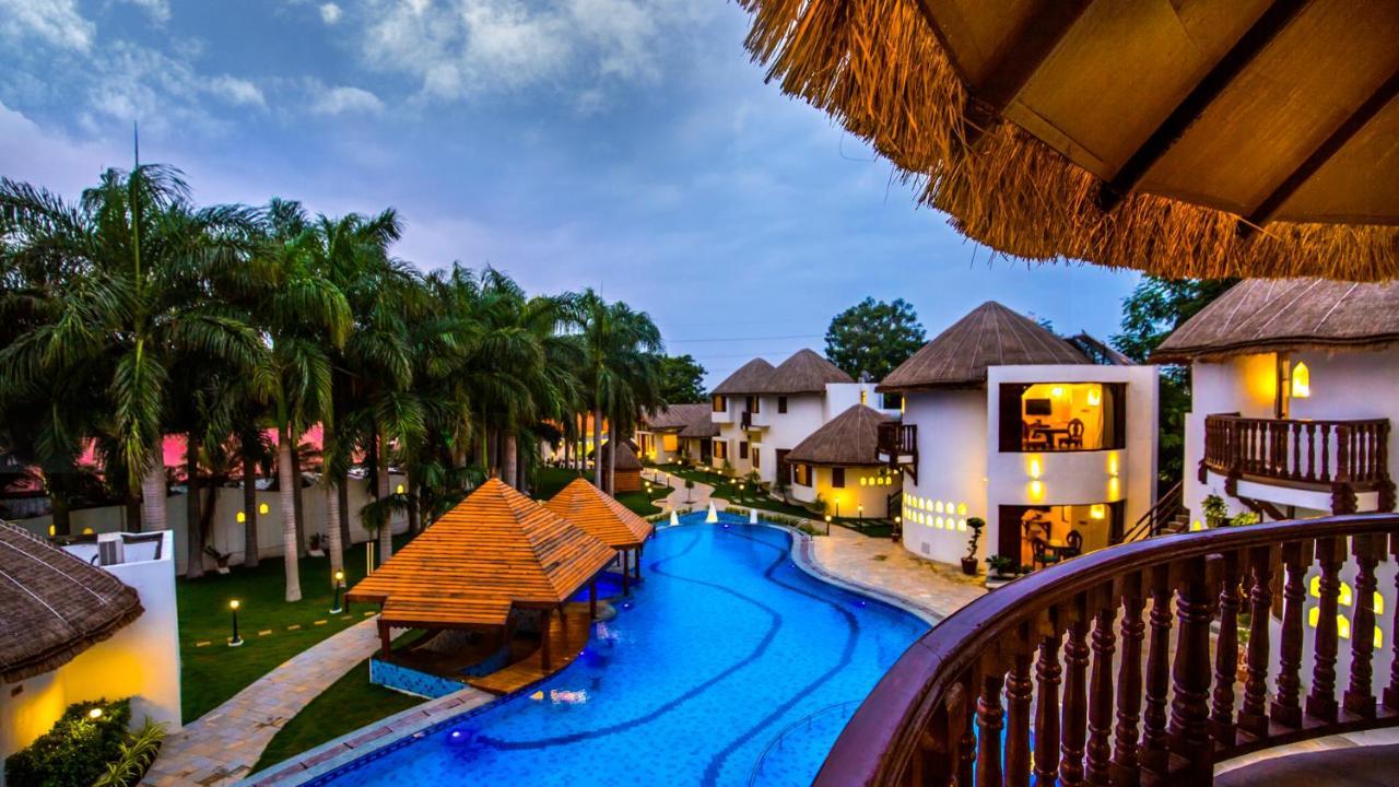 Nirali Resorts Rajkot Luaran gambar